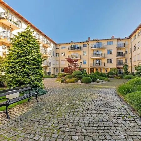Patio Mare - Garden By Grand